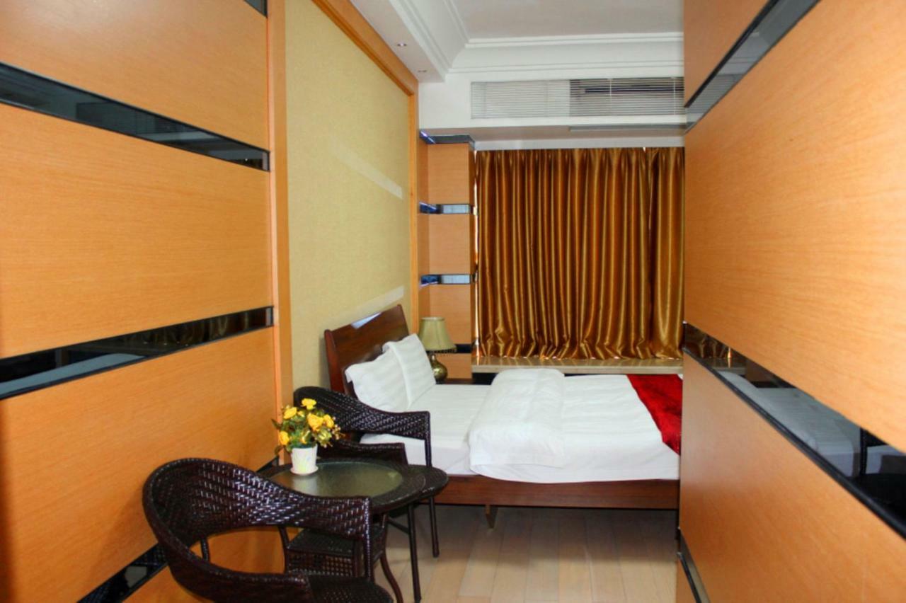 She & He Service Apartment Huifeng Kanton Exterior foto
