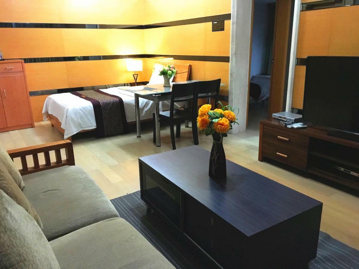 She & He Service Apartment Huifeng Kanton Exterior foto